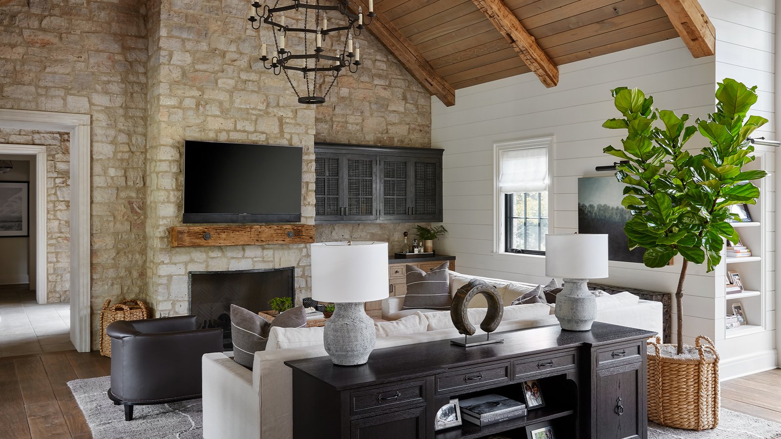 Contemporary Farmhouse