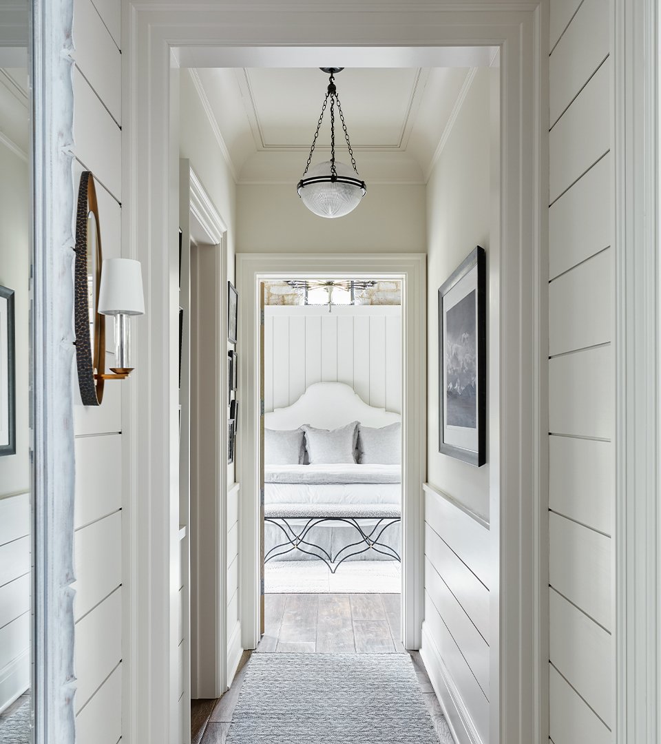 Frank-Ponterio-Interior-Design-Contemporary-Farmhouse-Master-Bedroom-Entry
