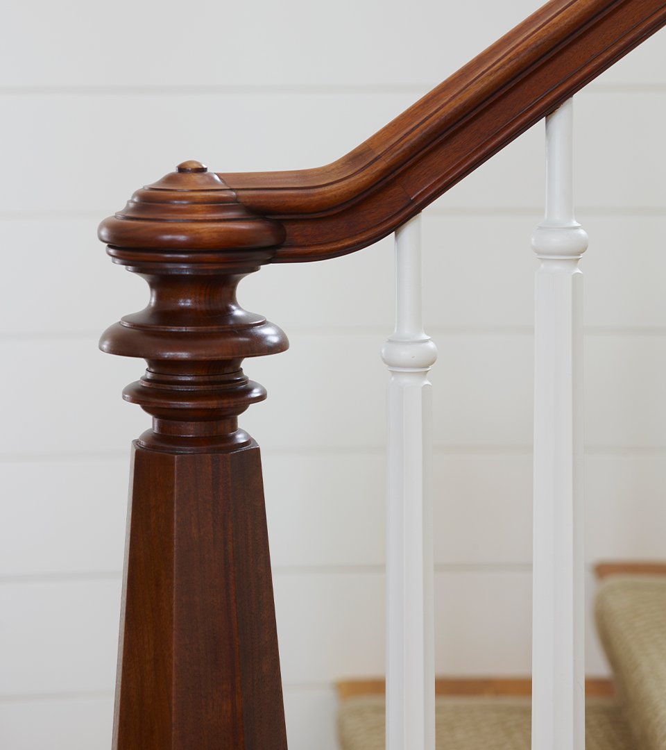 Frank-Ponterio-Interior-Design-Beach-House-Foyer-Stair-Detail