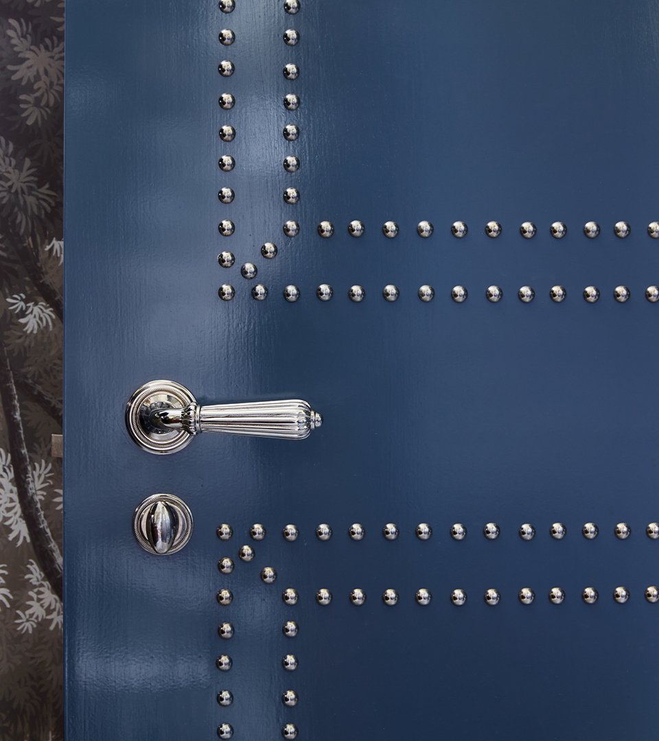 Frank-Ponterio-Interior-Design-Lake-Forest-Howard-Van-Doren-Shaw-Door-Detail