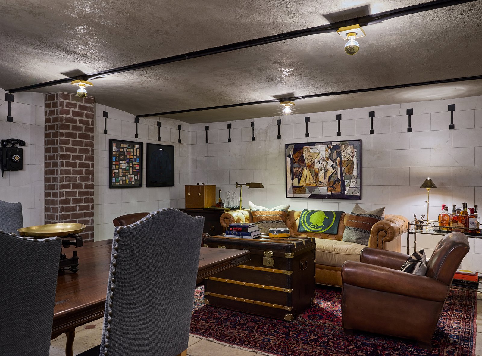 Frank-Ponterio-Interior-Design-Cigar-Lounge-Tasting-Cellar