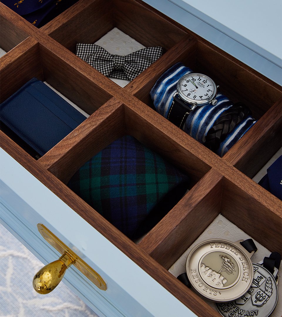 Frank-Ponterio-Interior-Design-Lake-Forest-Howard-Van-Doren-Shaw-Closet-7