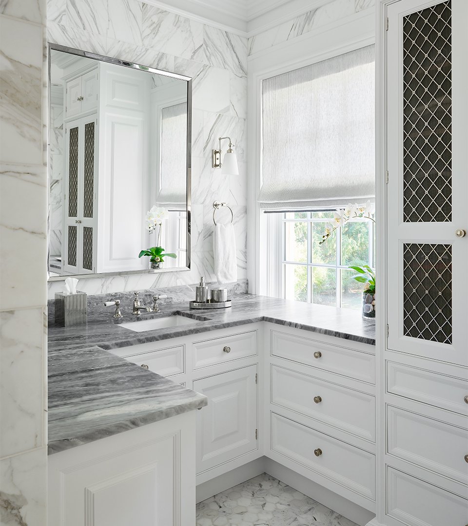 Frank-Ponterio-Interior-Design-Lake-Forest-Howard-Van-Doren-Shaw-Bathroom-1