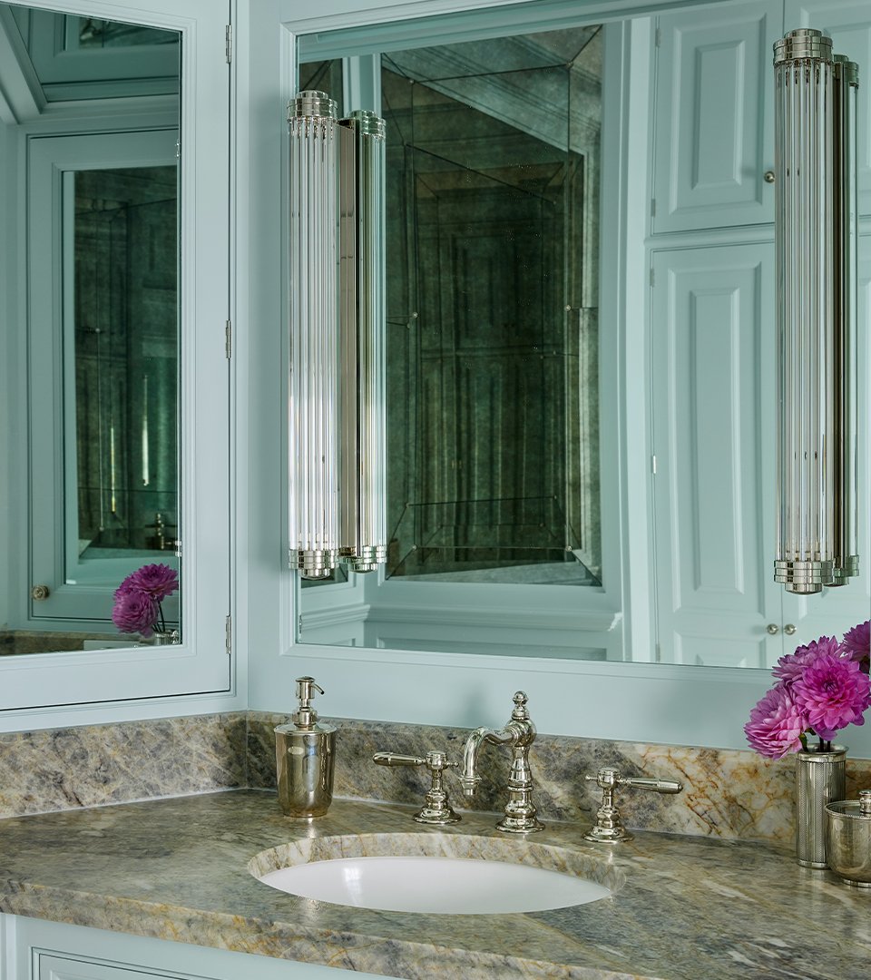 Frank-Ponterio-Interior-Design-Lake-Forest-Howard-Van-Doren-Shaw-Bathroom-4