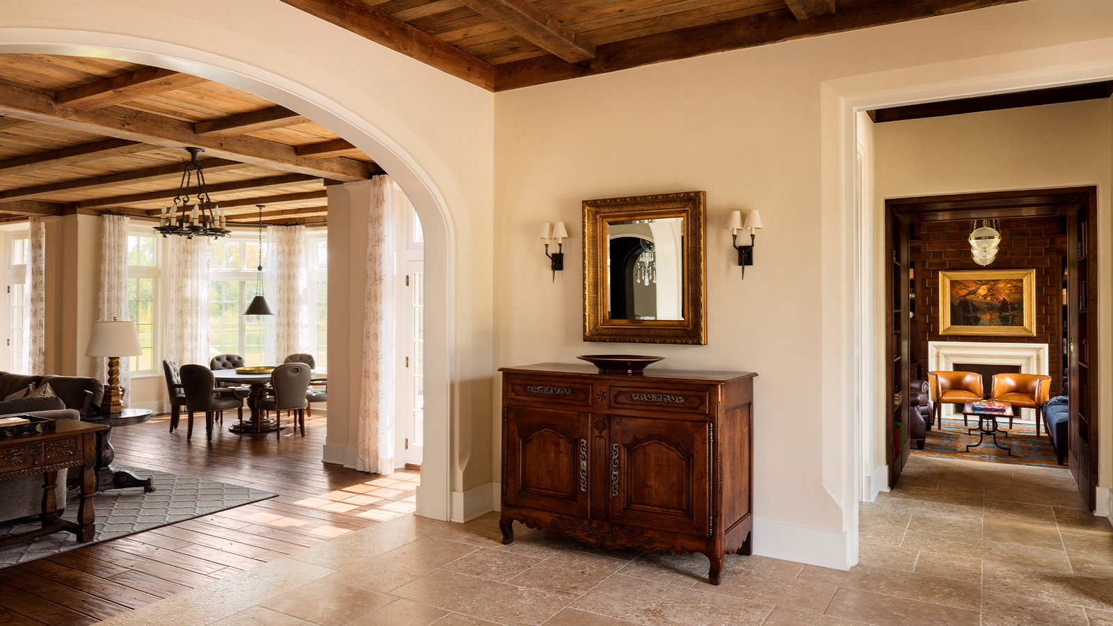 Frank-Ponterio-Interior-Design-North-Shore-Residence-Entry