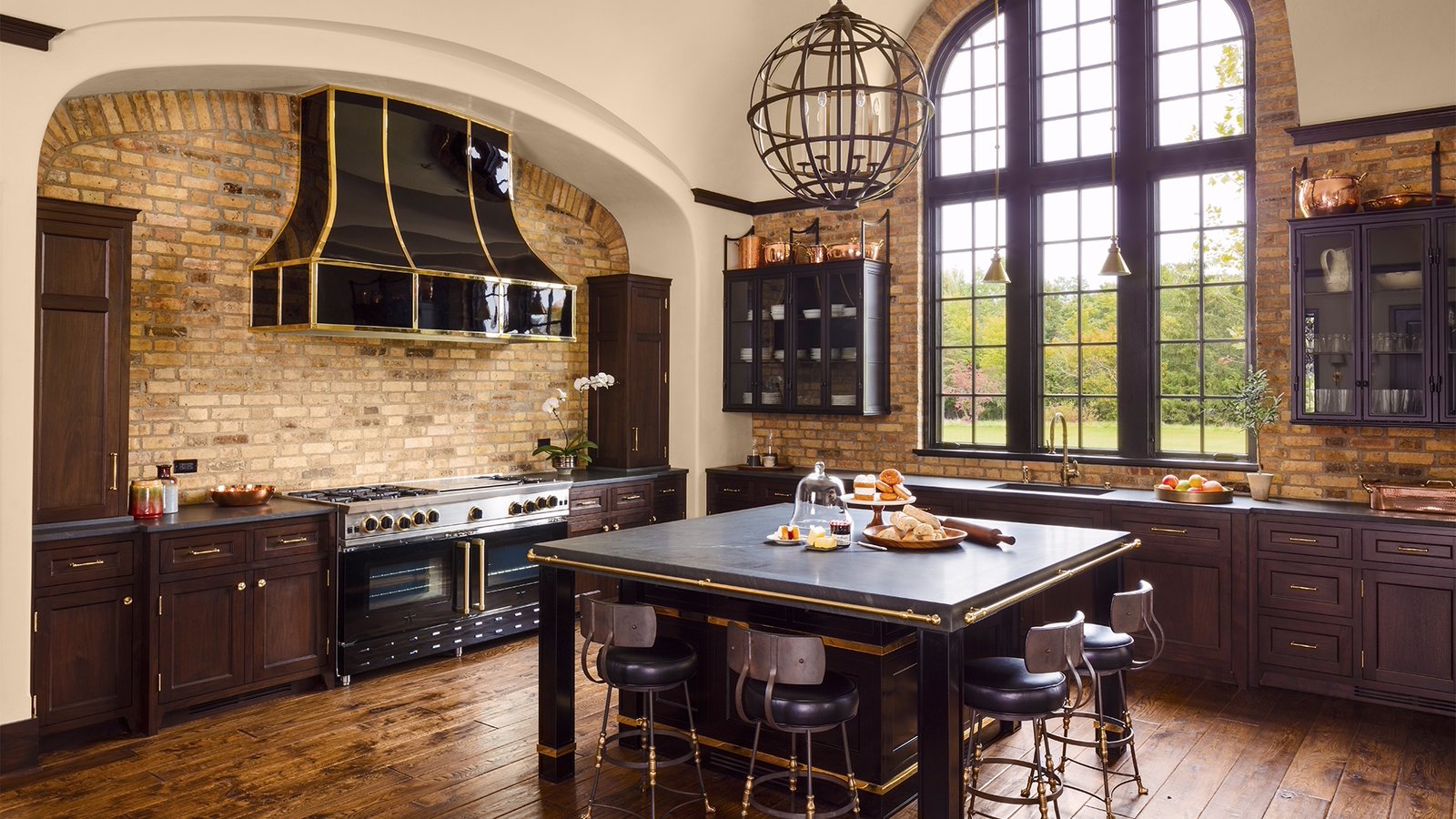 Frank-Ponterio-Interior-Design-North-Shore-Residence-Kitchen-1