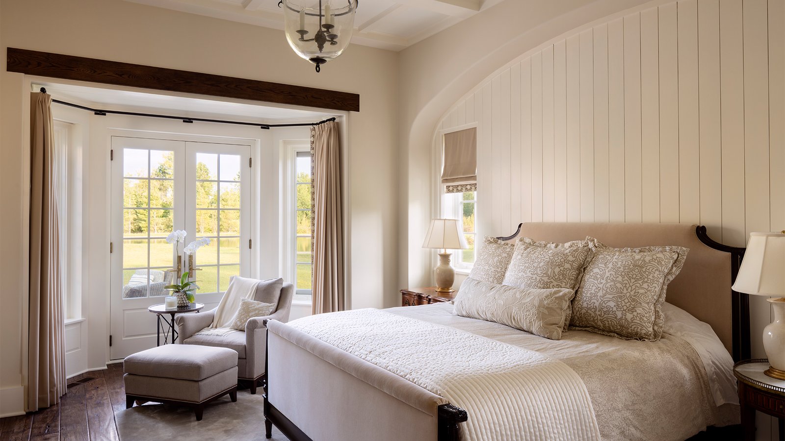 Frank-Ponterio-Interior-Design-North-Shore-Residence-Master-Bedroom