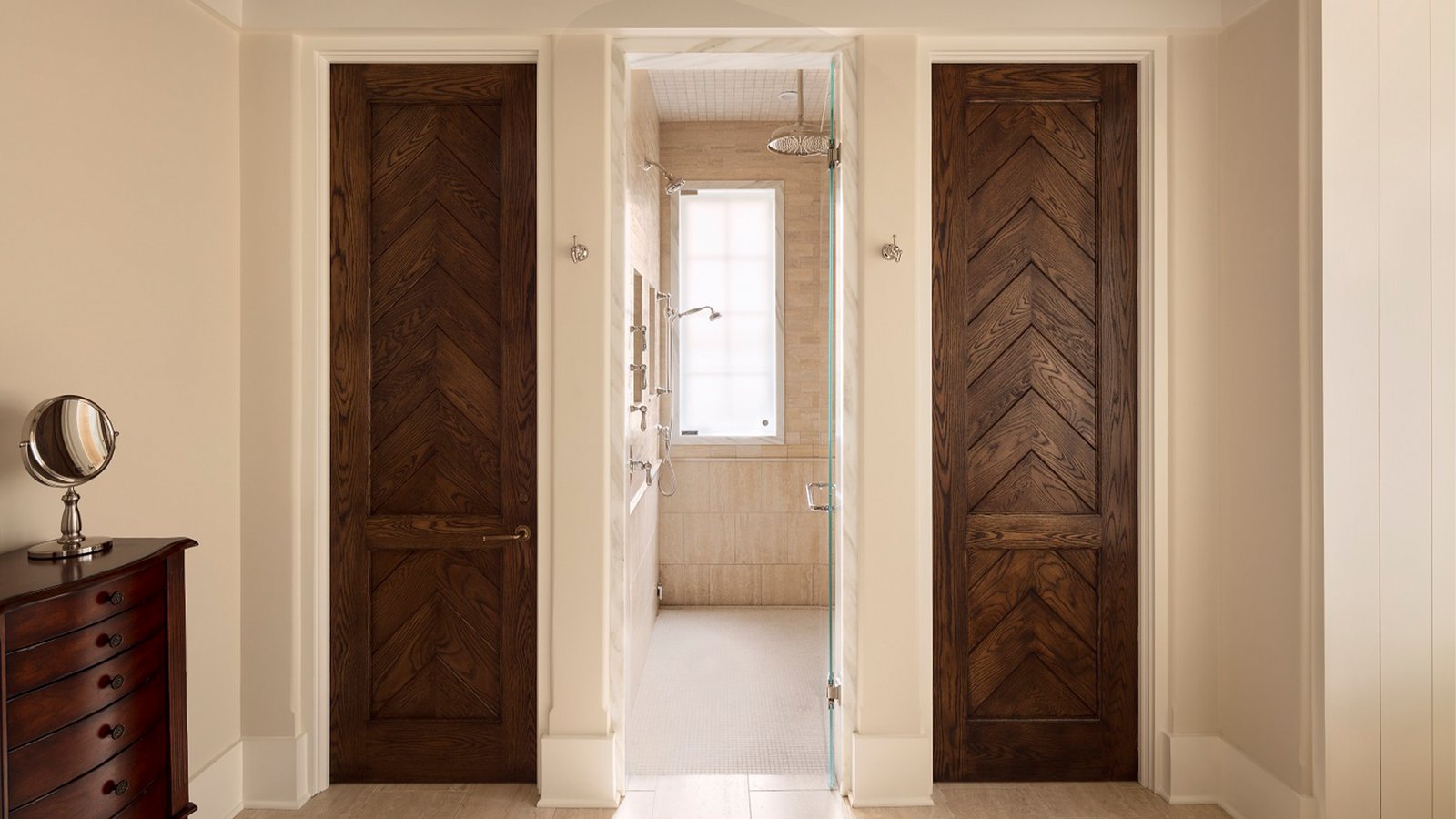 Frank-Ponterio-Interior-Design-North-Shore-Residence-Master-Bath-2