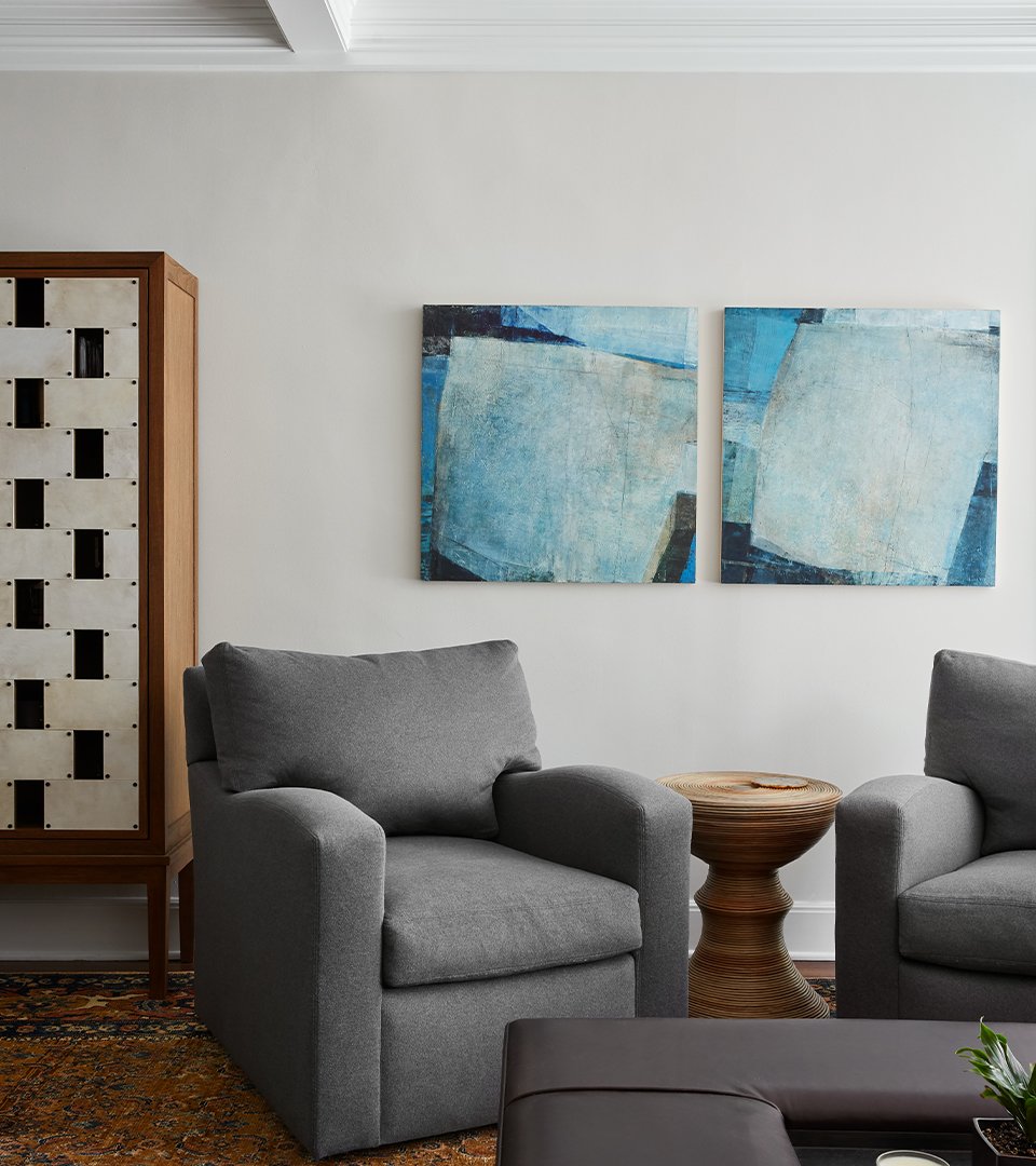 Frank-Ponterio-Interior-Design-North-Shore-Summer-Home-Living-Room-Detail