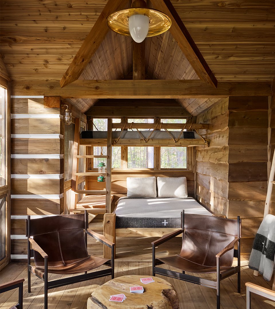 Frank-Ponterio-Interior-Design-North-Woods-Lake-House-Guest-Bedroom-4