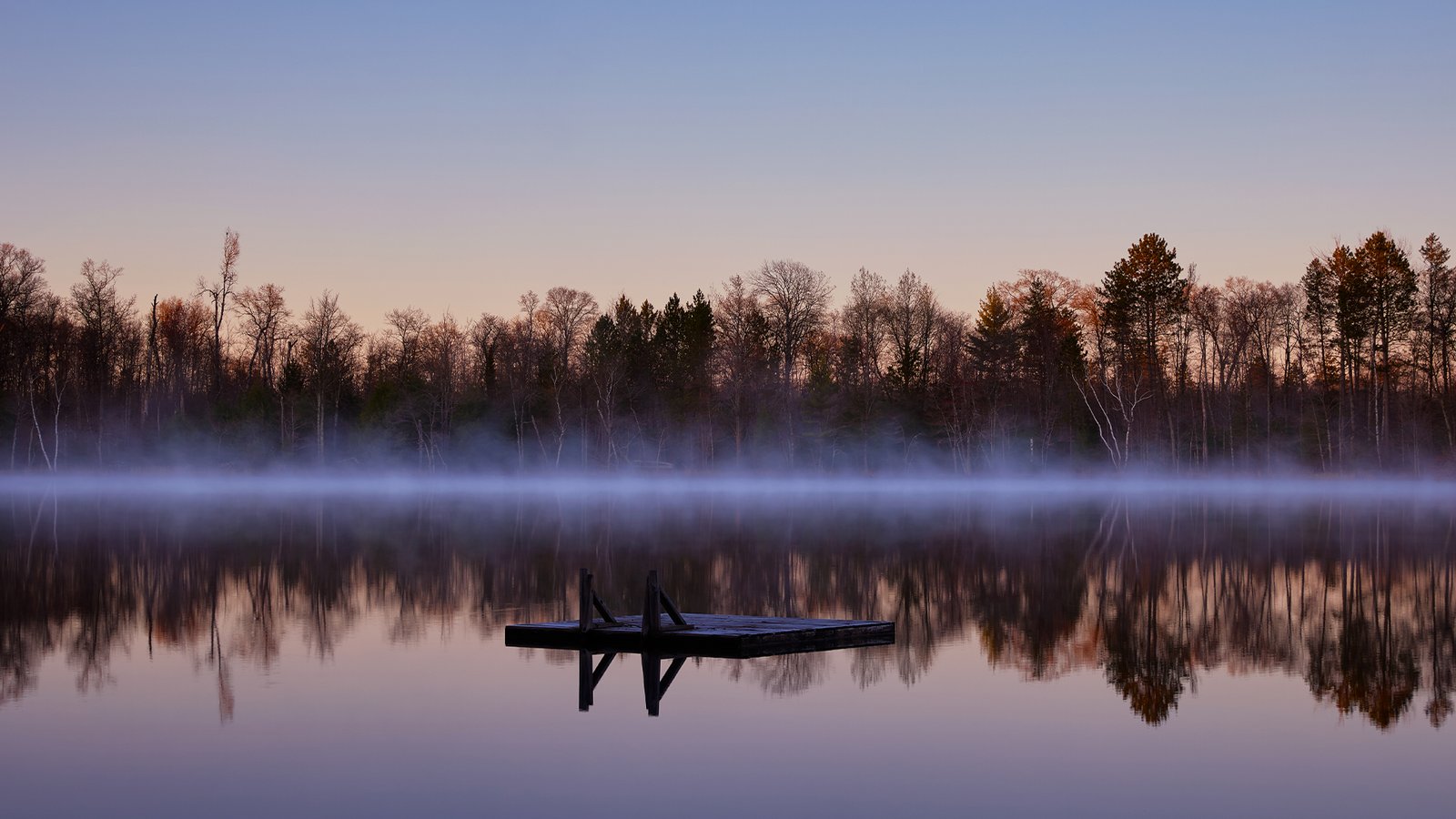 Frank-Ponterio-Interior-Design-North-Woods-Lake-House-Lake-Dock
