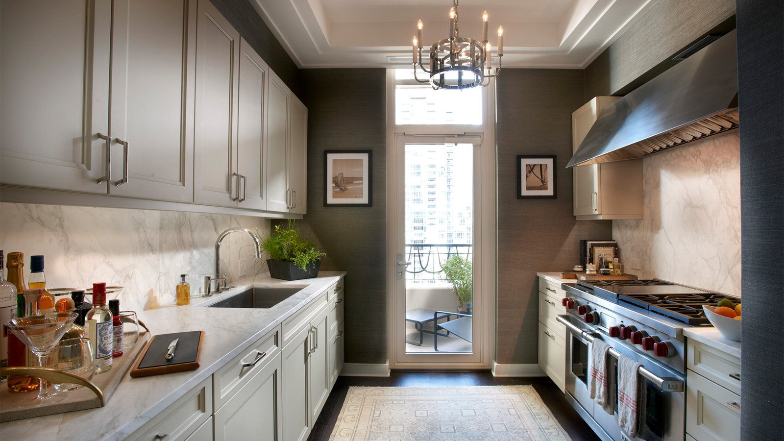 Frank-Ponterio-Interior-Design-Ritz-Carlton-Residences-Kitchen